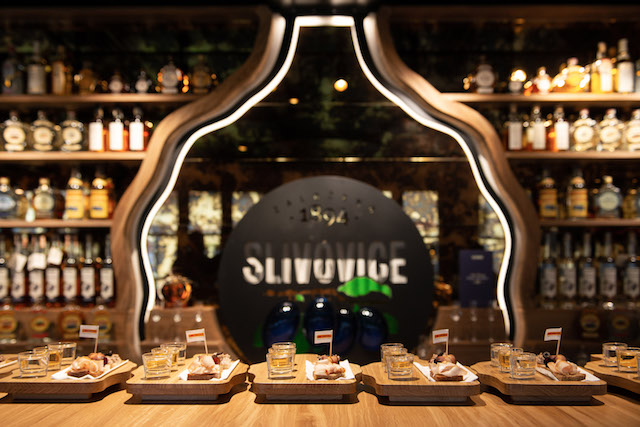 MUZEUM SLIVOVICE - BAR 2